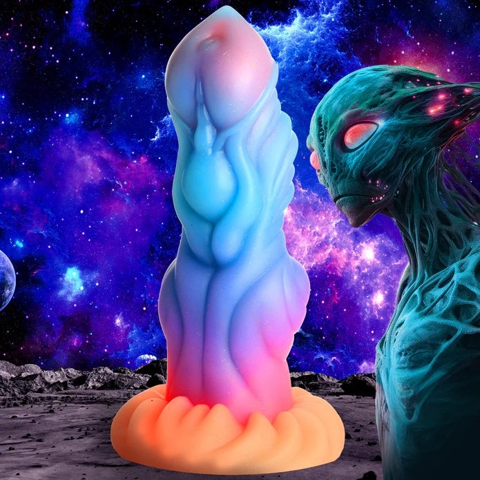 ALIEN INVADER GLOW-IN-THE-DARK DILDO