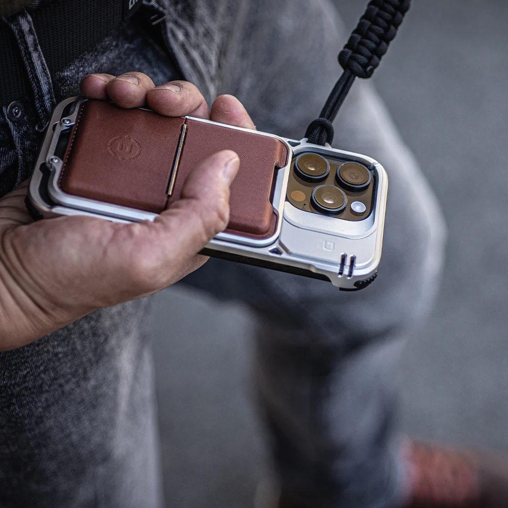 Convert Case for iPhone 16Pro/Pro Max
