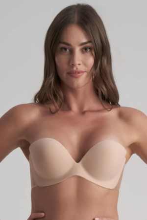 Diva Backless Adhesive Bra in Beige